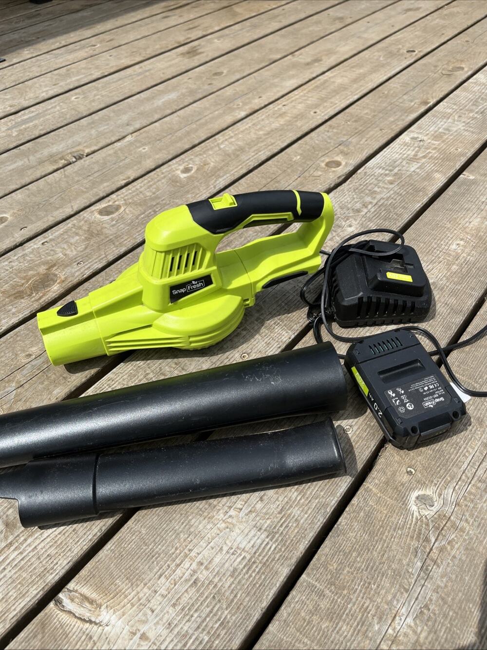 Snap Fresh Cordless Handheld leaf Leaves yard blower 20V Tested Works